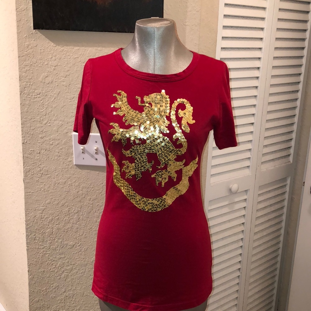 Wizarding World of Harry Potter Gryffindor shirt!